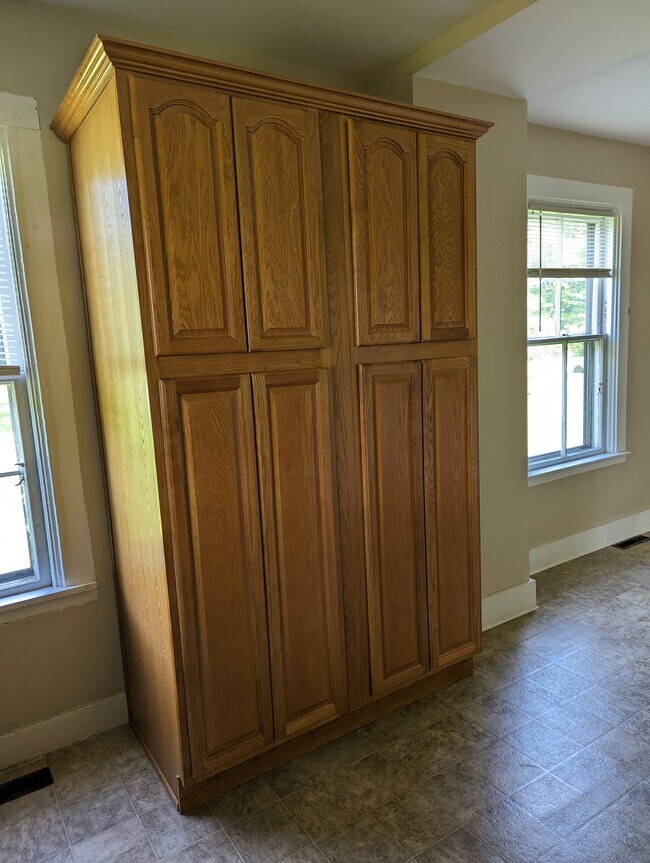 9-16 Village St, Willington, CT 06279 - photo 4