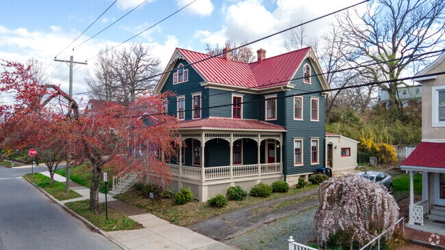 This Mount Rainier Victorian home stands out among the crowd.