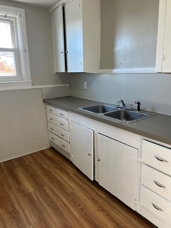 171 Garden St unit 5, Pawtucket, RI 02860 - photo 4