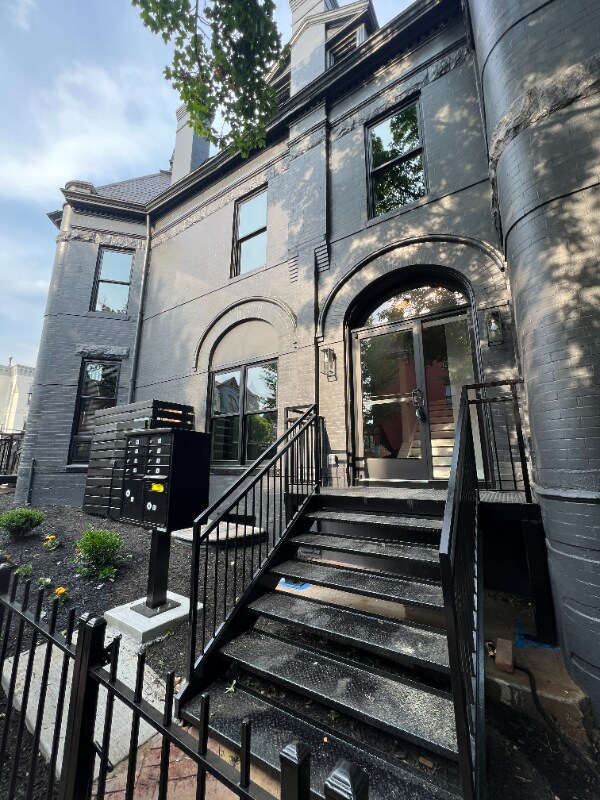 318 M St NW, Washington, DC 20001