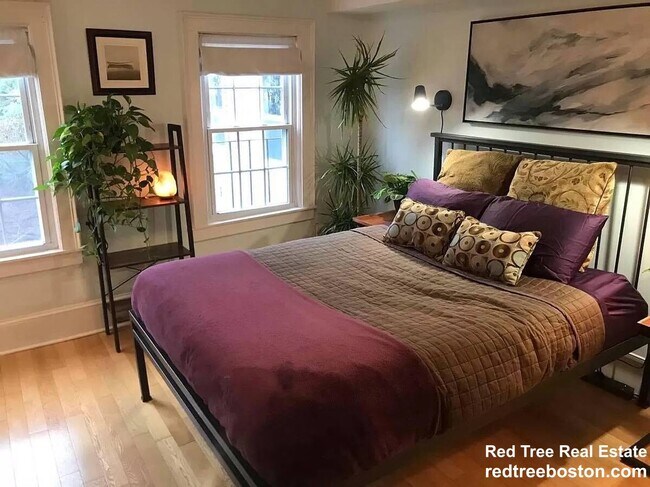 445 Main St unit 3, Boston, MA 02129 - photo 5