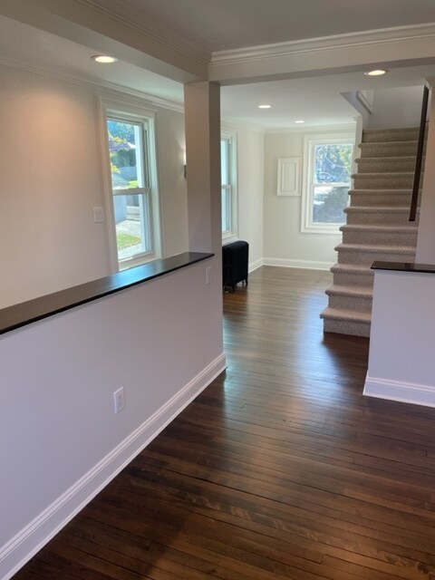 32 Oakland St unit 1 Upper Duplex, Huntington, NY 11743 - photo 5