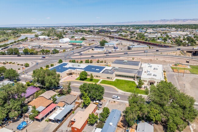 Dual Immersion Academy School