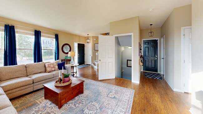 6412 Elmhurst Dr, Omaha, NE 68157 - photo 3