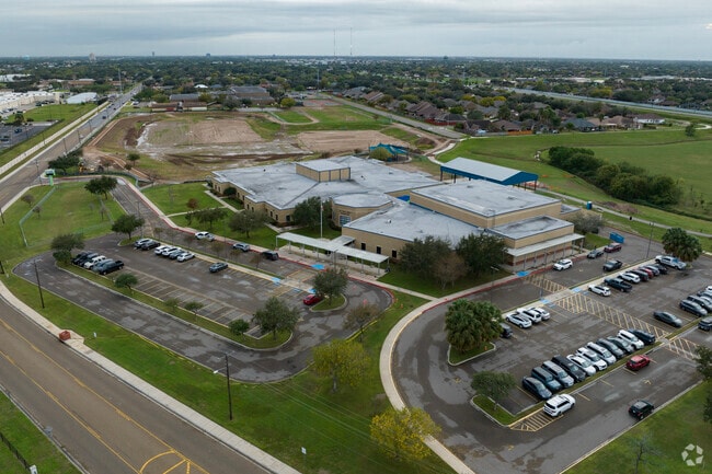 Dr Pablo Perez Elementary School