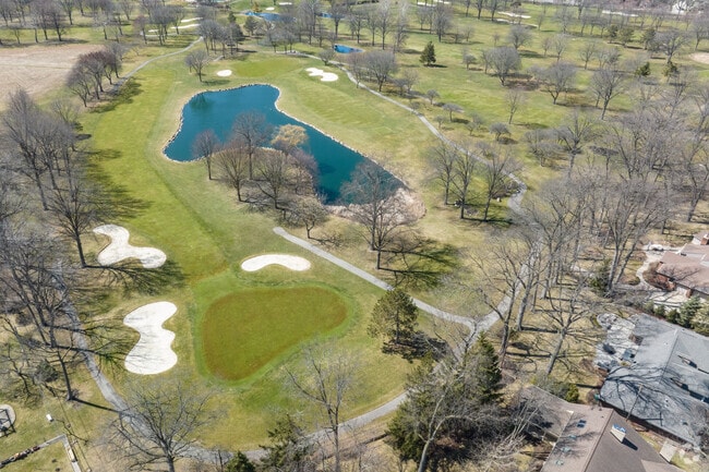 18 Holes of golf right in your backyard in Golfcrest.