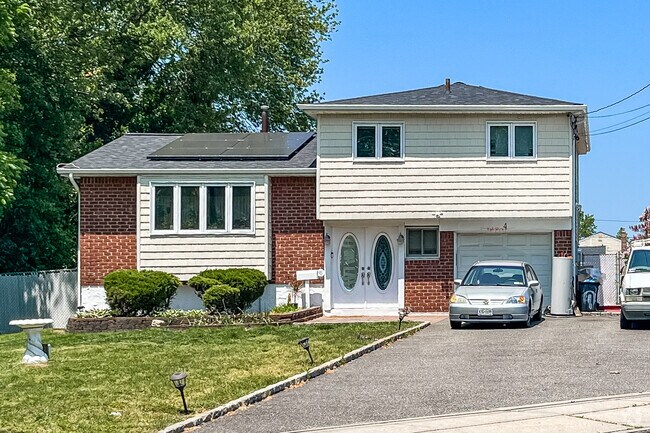 Split-level style homes are numerous in North Babylon.