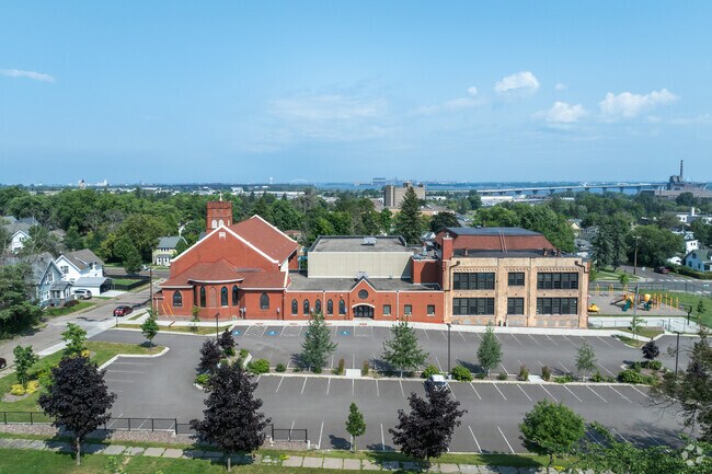 Stella Maris Academy - St. James Campus has plenty of parking for parents and teachers.