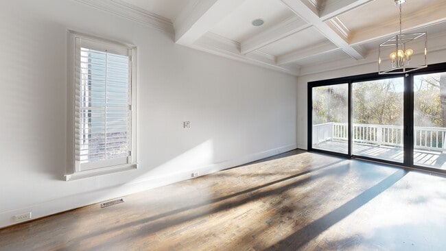 2063 Mason Mill Rd, Decatur, GA 30033 - photo 3