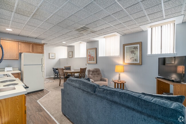 Jefferson Square, Williamsport, PA 17701 - photo 6