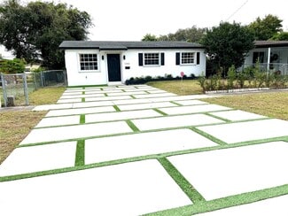 1390 NE 154th St, North Miami Beach, FL 33162