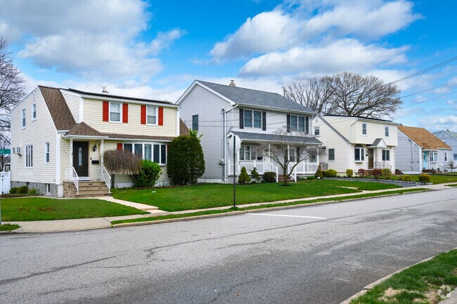 Saddle Brook is home to many Cape Cods.