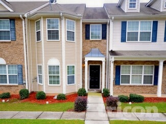 5325 Oakley Commons Blvd, Union City, GA 30291