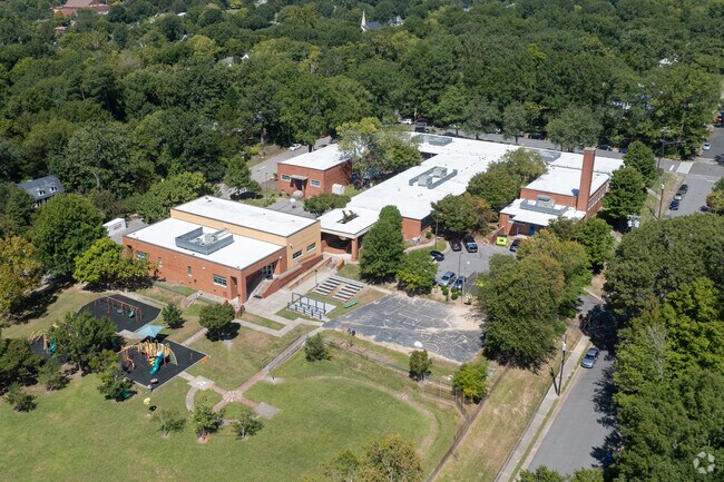 Morehead Montessori’s magnet program earns a B grade from Niche in the West End neighborhood.