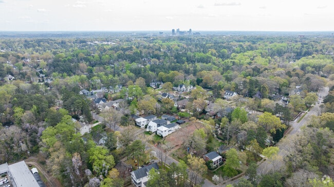 Sunset Hills is only a few minutes from downtown Raleigh.