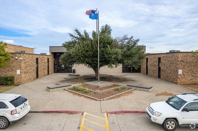 Yukon Middle School gives kids a top notch learning experience.