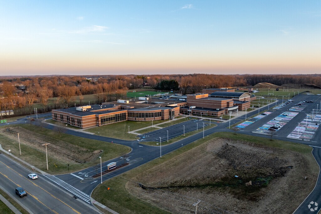 Green High School has a diverse student body and dedicated staff that strives for all student success.