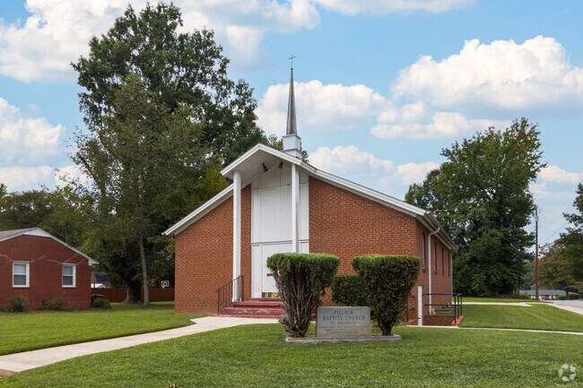 Pilgrim Baptist church is an option for residents in Clinton heights