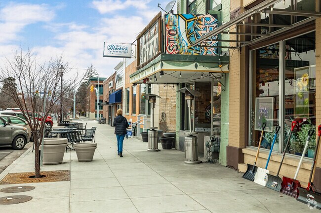 Take in the charm of Providence while enjoying a slice of pizza at Center Street Pizza.