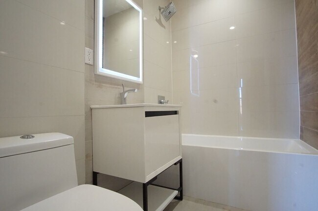 1084 Bedford Ave unit 2A, Brooklyn, NY 11216 - photo 6