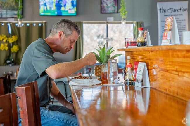 Junction Remix 580 nearby offers brunch for Meadow Brook residents.