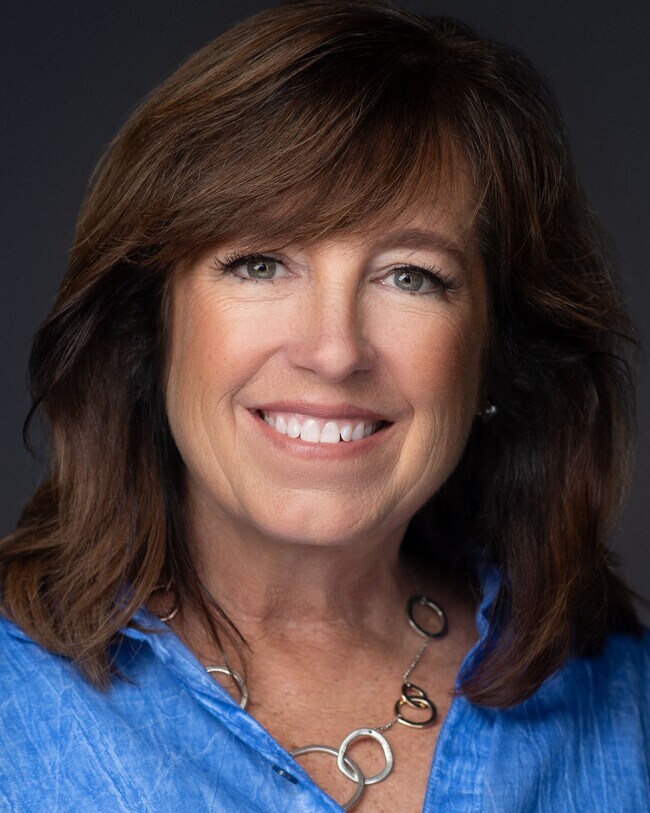Lisa Wood