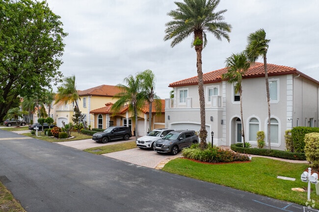 Spanish Revival style has a huge influence at the Doral architecture.