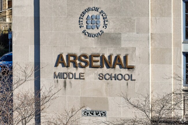 Welcome to Pittsburgh Arsenal Middle School serving children in Lower Lawrenceville.
