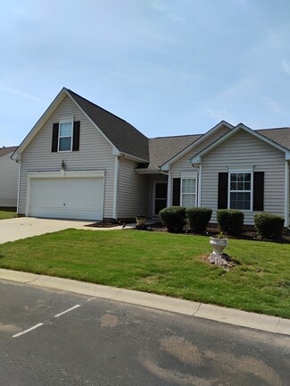 734 Waterbrook Ln, Greer, SC 29651