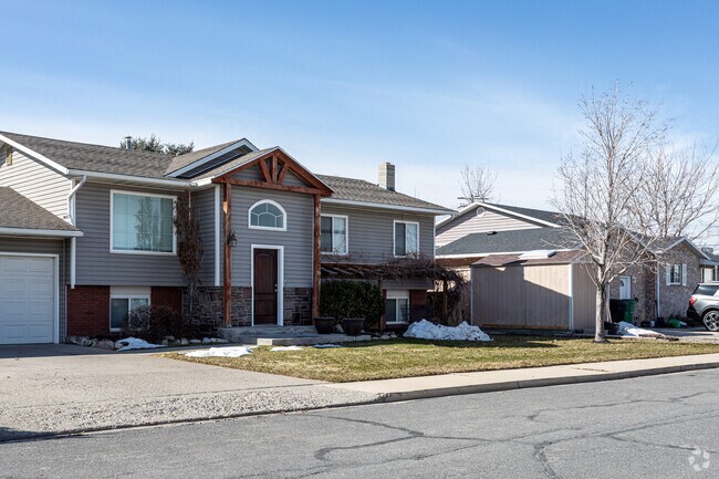 Newly remodeled split-entry homes are common in the Sharon neighborhood.