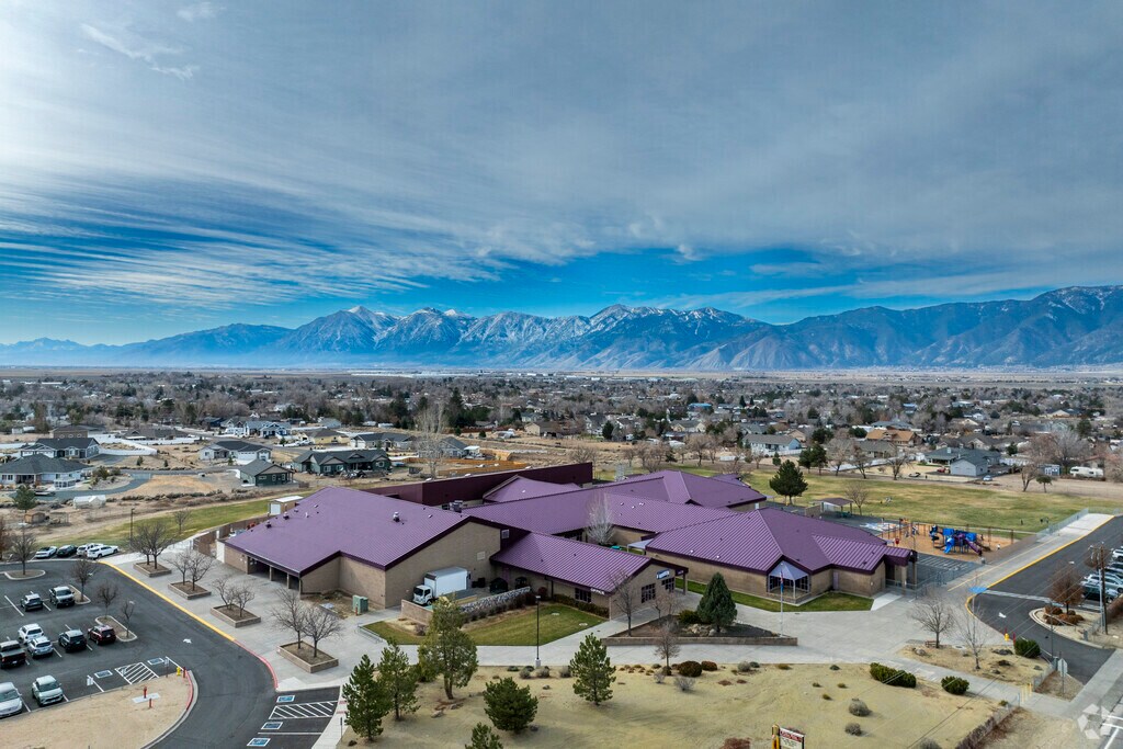 Pinon Hills Elementary School