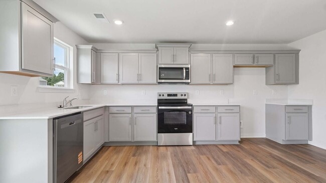 933 Two Brothers Ln, York, SC 29745 - photo 6