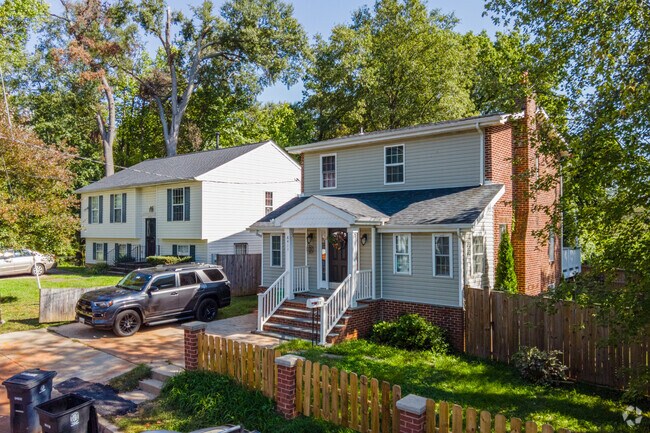 Larger homes in East Riverdale consist of split-levels and colonials like these on 62nd Pl.