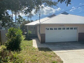 1002 E 7th Ct, Panama City, FL 32401