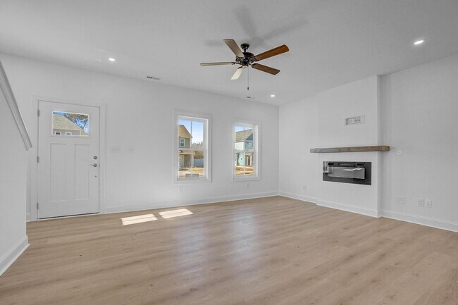 132 Poplar St unit 38066977, Vass, NC 28394 - photo 5