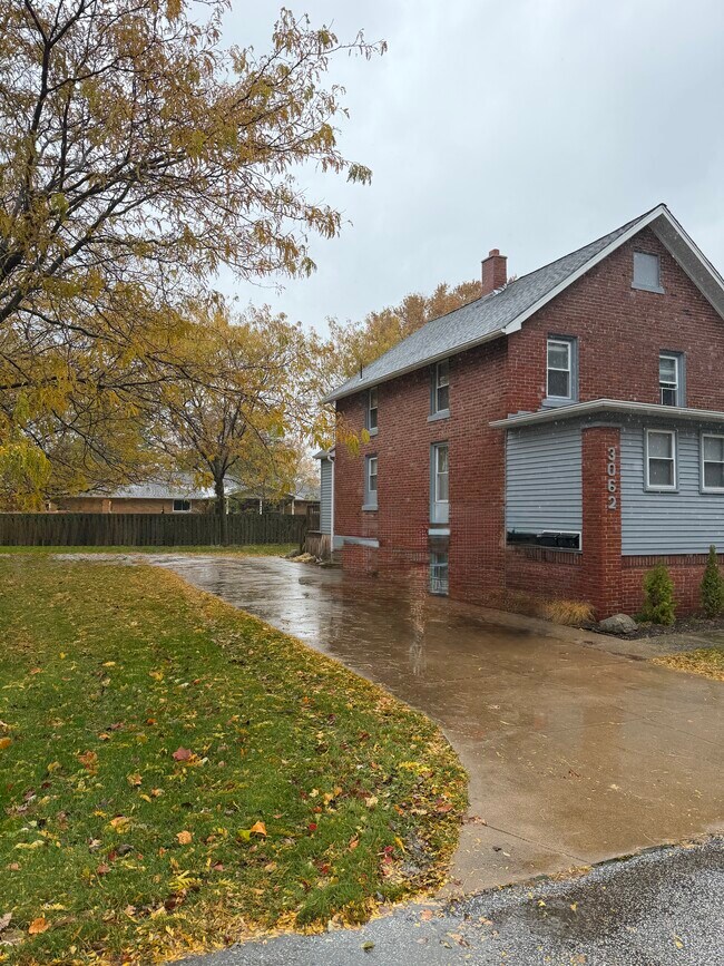 3062 Laird Ave Unit 3062 Laird Ave #2, Erie, PA 16505