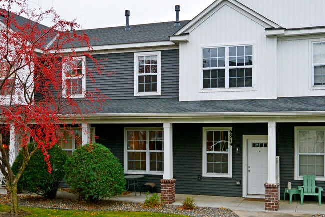 6819 Narcissus Ln N, Osseo, MN 55311 - photo 4