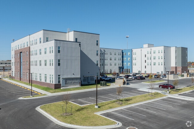 Phoenix@36N, Tulsa, OK 74106 - photo 2