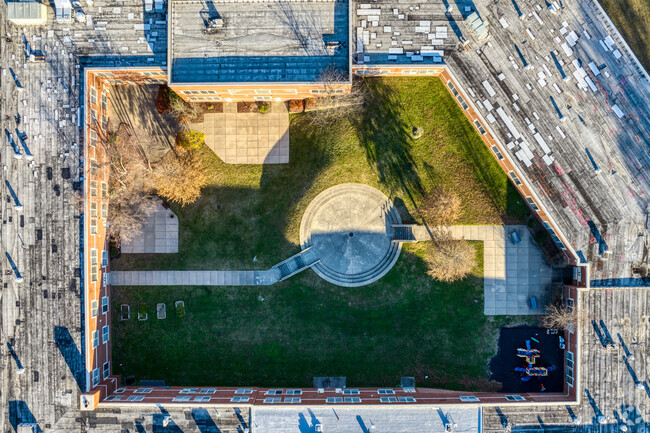 Samuel Upper Elementary School has a schoolyard at the center of it.