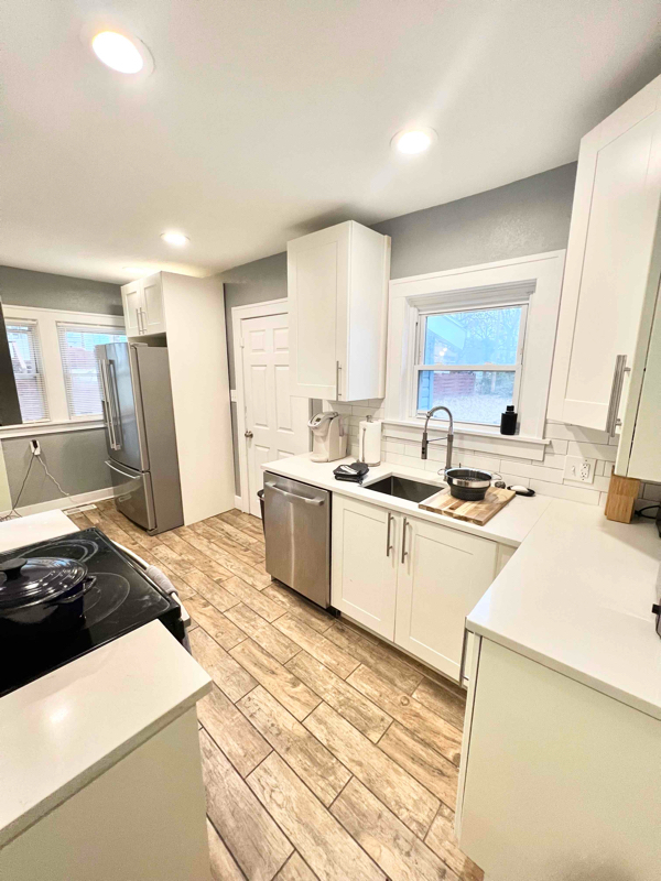 1180 E 66 St, Kansas City, MO 64131