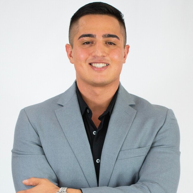 Agent Photo