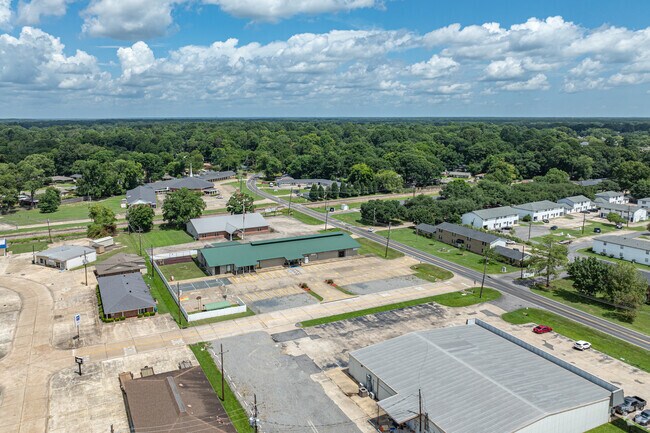 Courses in Reading, Writing, and Literature are available at Quest School.