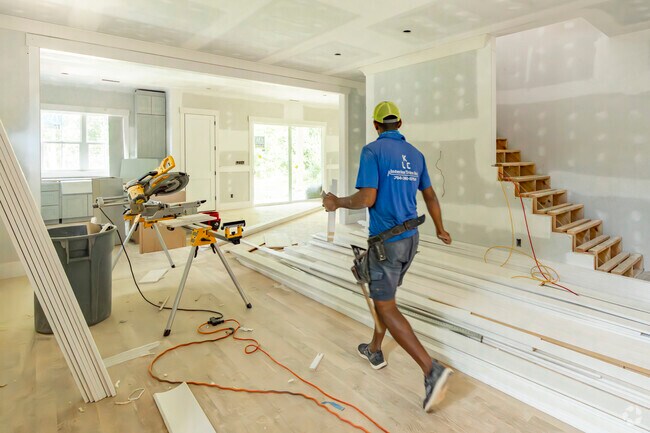 The new homes of Tryon Hills bring modern touches and comforts to the charming neighborhood.