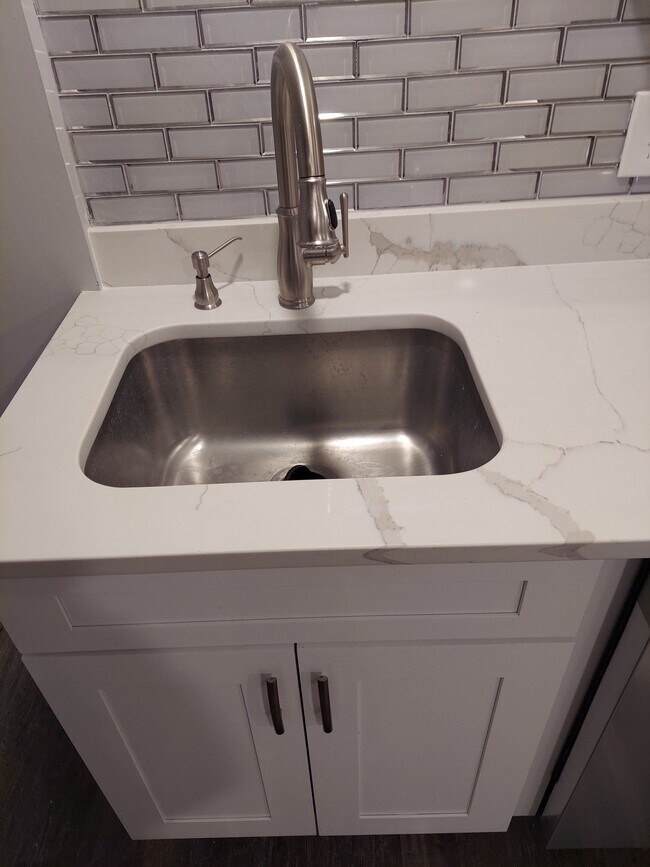 5015 N Capitol St NE unit B, Washington, DC 20011 - photo 6