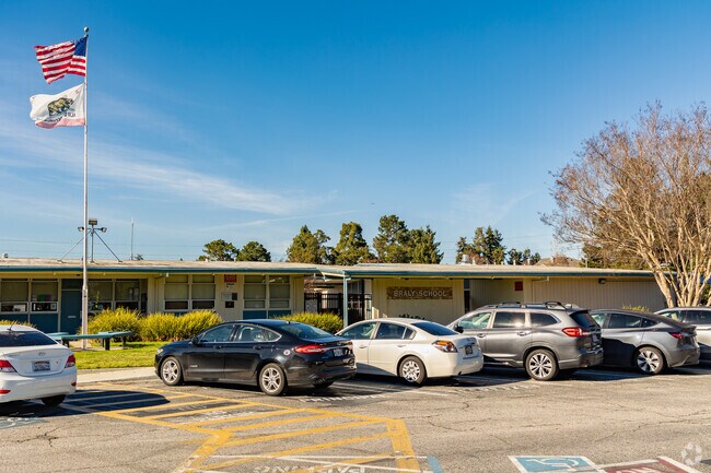 Braly Elementary School is a top ranking public school in Sunnyvale.
