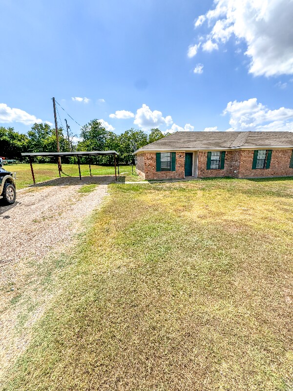 207 Betty Jane Ln Unit 1, China Spring, TX 76633