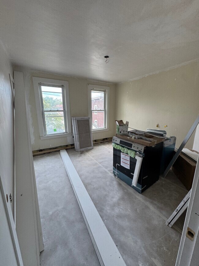 10 Hunting St unit 3, Cambridge, MA 02141 - photo 7