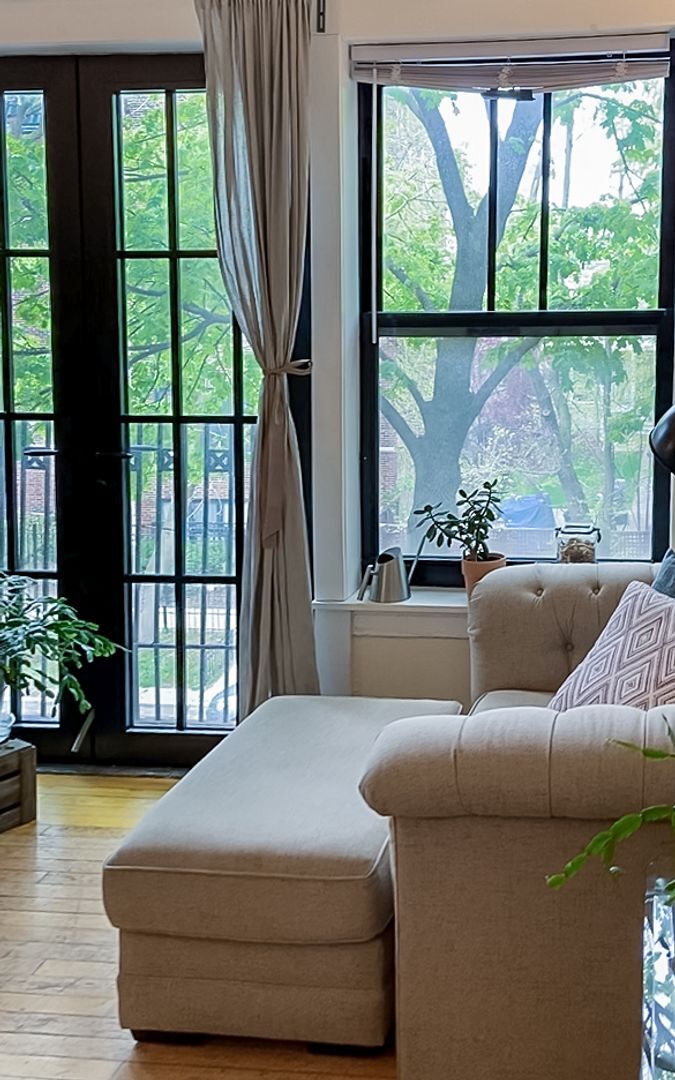 643 W Arlington Place unit 2, Chicago, IL 60614 - photo 1