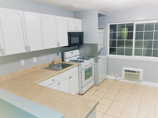 1050 Grand Ave Unit C, Sacramento, CA 95838