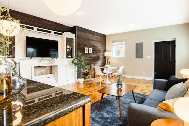 400 E 13th St unit ID1056132P, Cincinnati, OH 45202 - photo 6